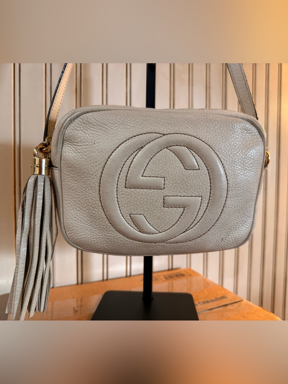 Authentic Gucci Soho Winter White Disco Bag!